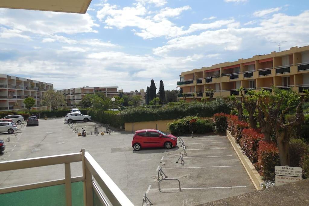 Appartement Agreable T3, Bormes Les Mimosas Extérieur photo
